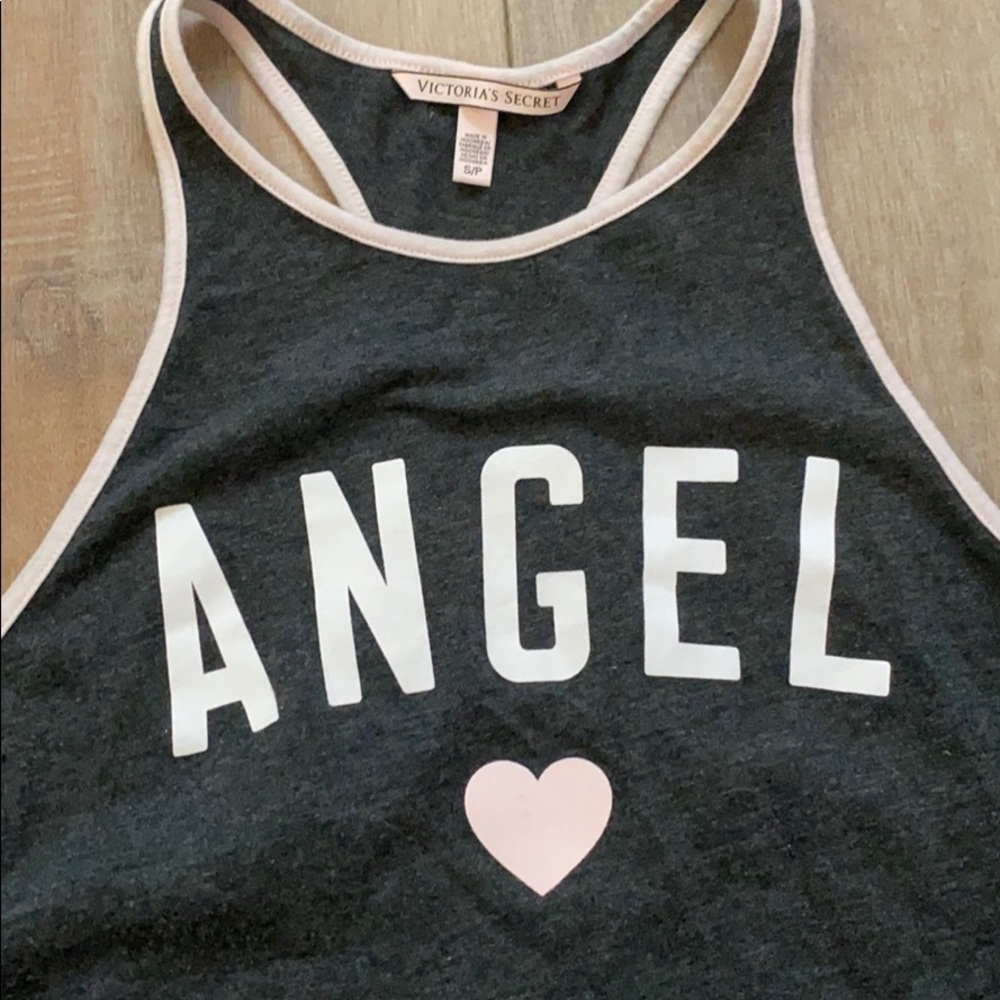 Muscle Tank 🌸Just Newly Reduce Price🌸